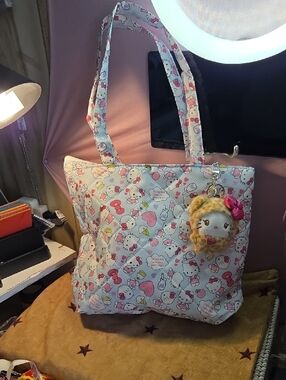 Hello Kitty White and Pink Printed Tote 13x10 with Plush Charm